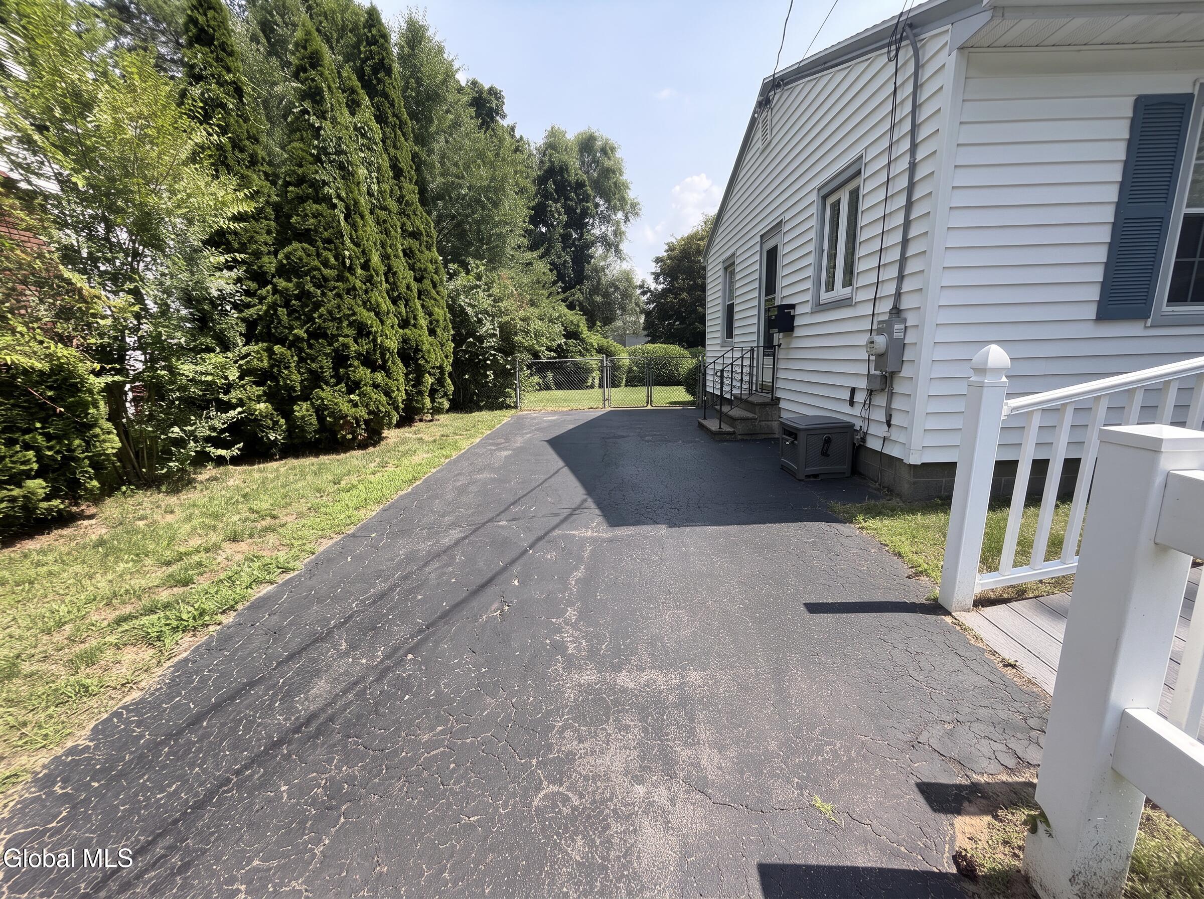 35 Killean Park Albany NY 12205