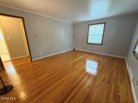 35 Killean Park Albany NY 12205