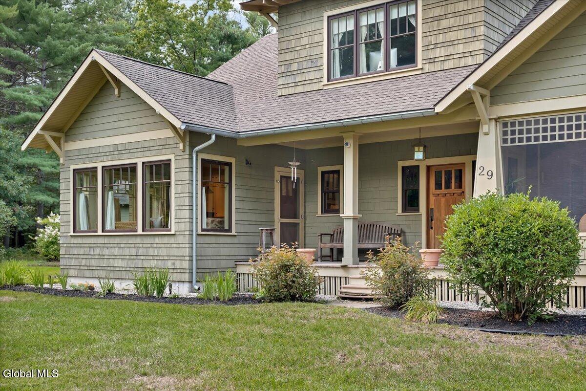 29 Briarhurst Drive Gansevoort NY 12831