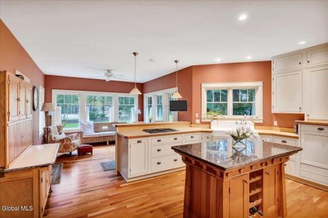 29 Briarhurst Drive Gansevoort NY 12831