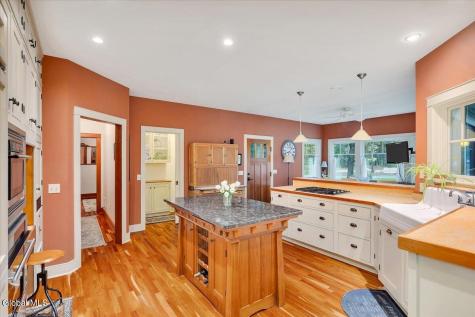 29 Briarhurst Drive Gansevoort NY 12831