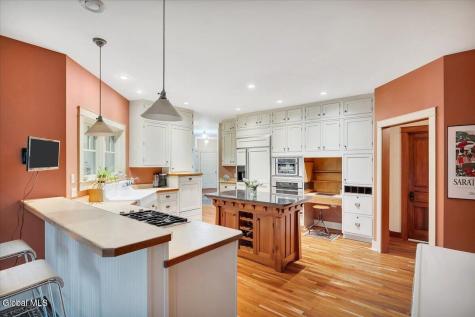 29 Briarhurst Drive Gansevoort NY 12831