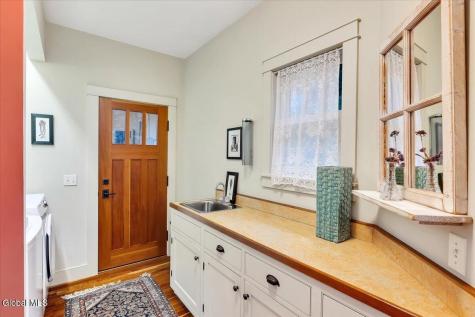 29 Briarhurst Drive Gansevoort NY 12831