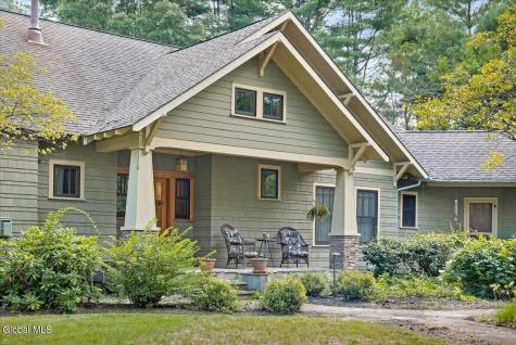 29 Briarhurst Drive Gansevoort NY 12831