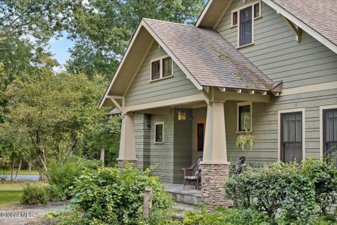 29 Briarhurst Drive Gansevoort NY 12831