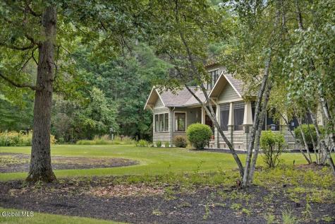 29 Briarhurst Drive Gansevoort NY 12831