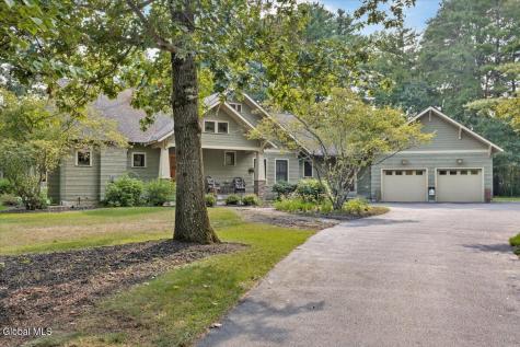 29 Briarhurst Drive Gansevoort NY 12831