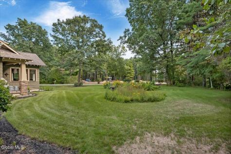29 Briarhurst Drive Gansevoort NY 12831