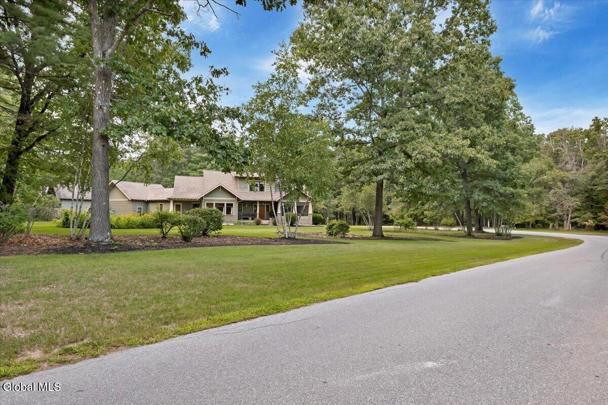 29 Briarhurst Drive Gansevoort NY 12831