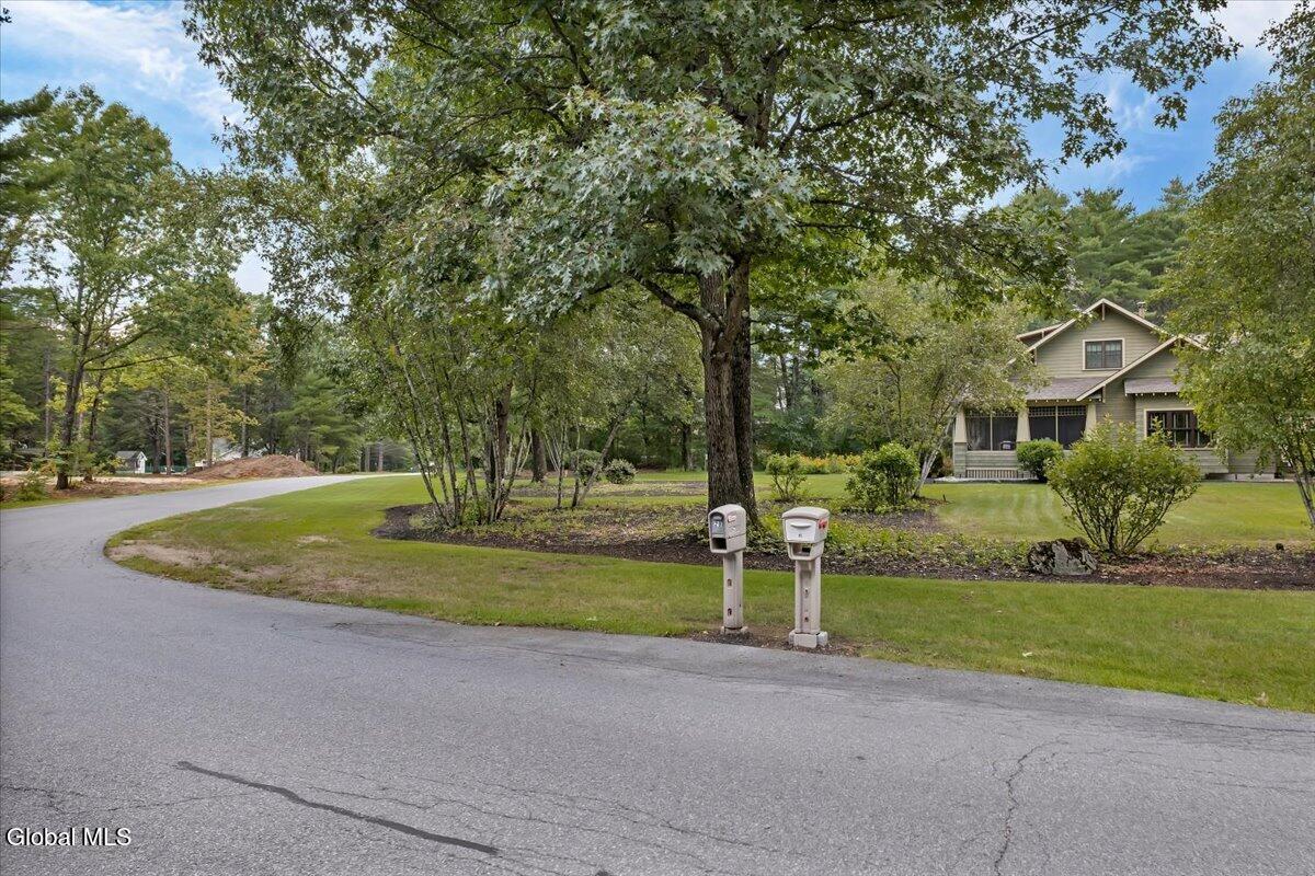 29 Briarhurst Drive Gansevoort NY 12831