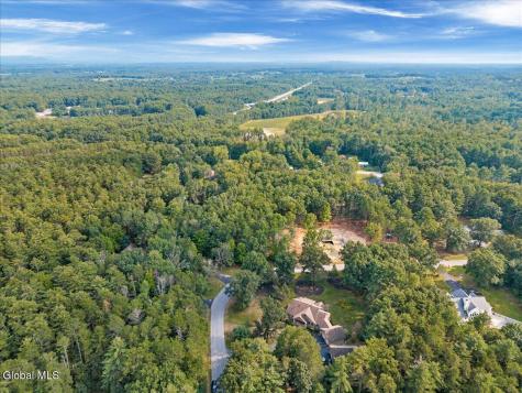 29 Briarhurst Drive Gansevoort NY 12831