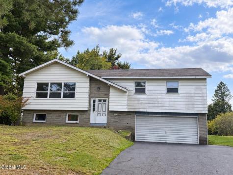 39 Zelenke Drive Wynantskill NY 12198