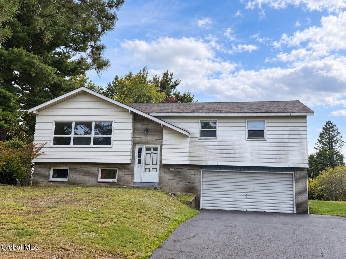 39 Zelenke Drive Wynantskill NY 12198
