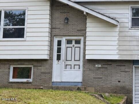 39 Zelenke Drive Wynantskill NY 12198