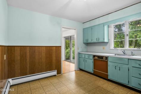 34 Greenock Road Delmar NY 12054