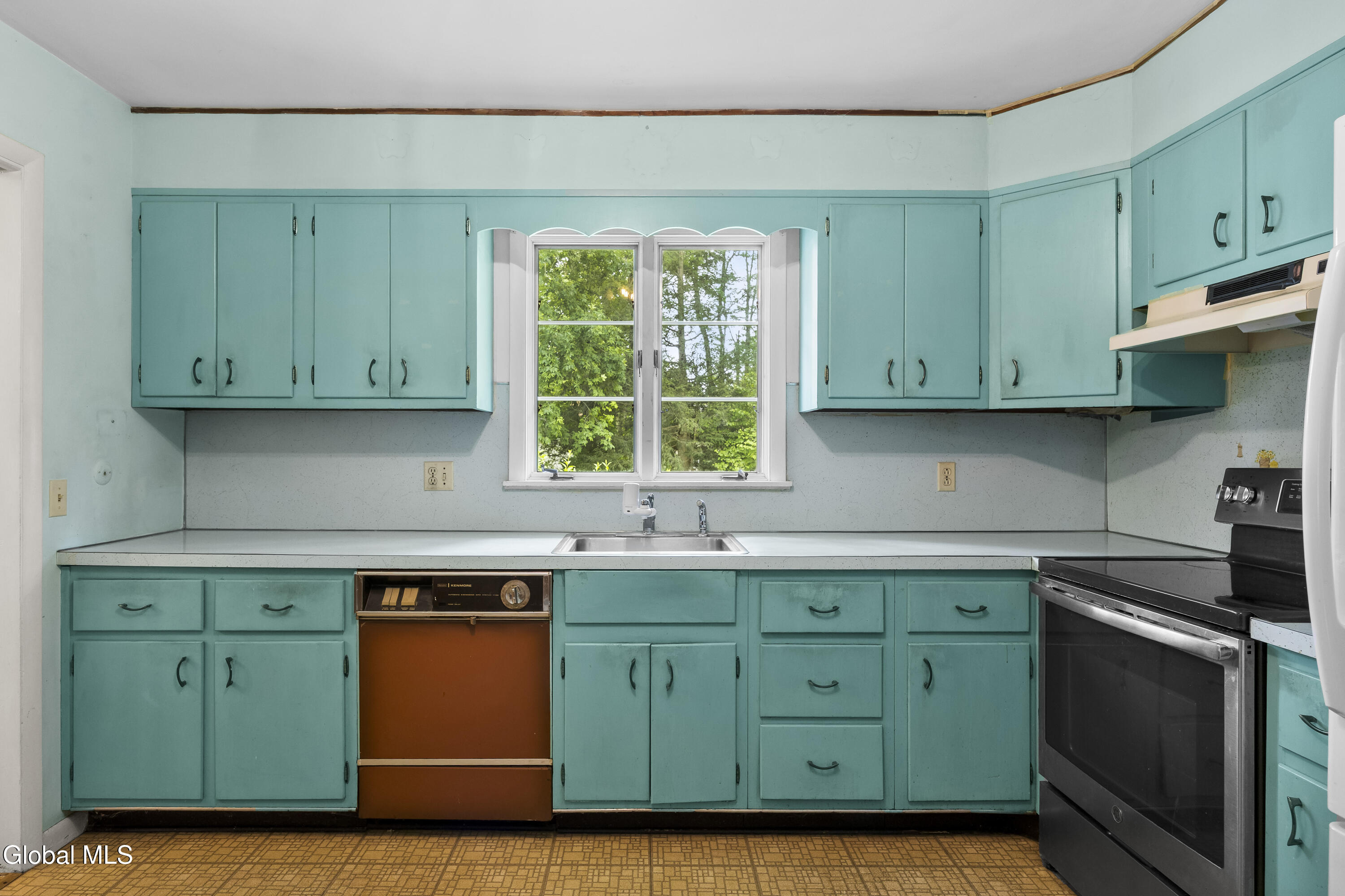 34 Greenock Road Delmar NY 12054