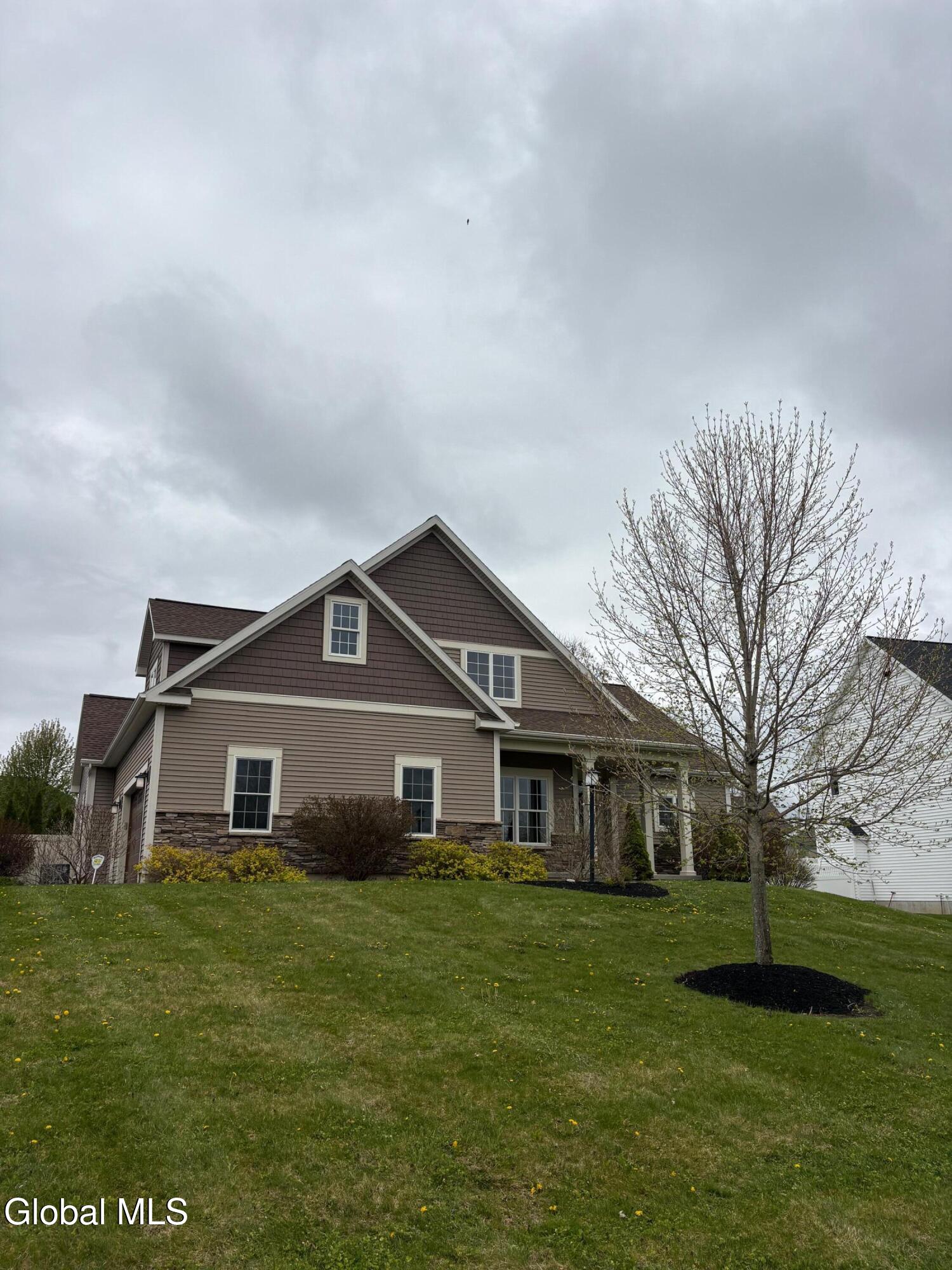 29 Denhelder Drive Ballston Lake NY 12019