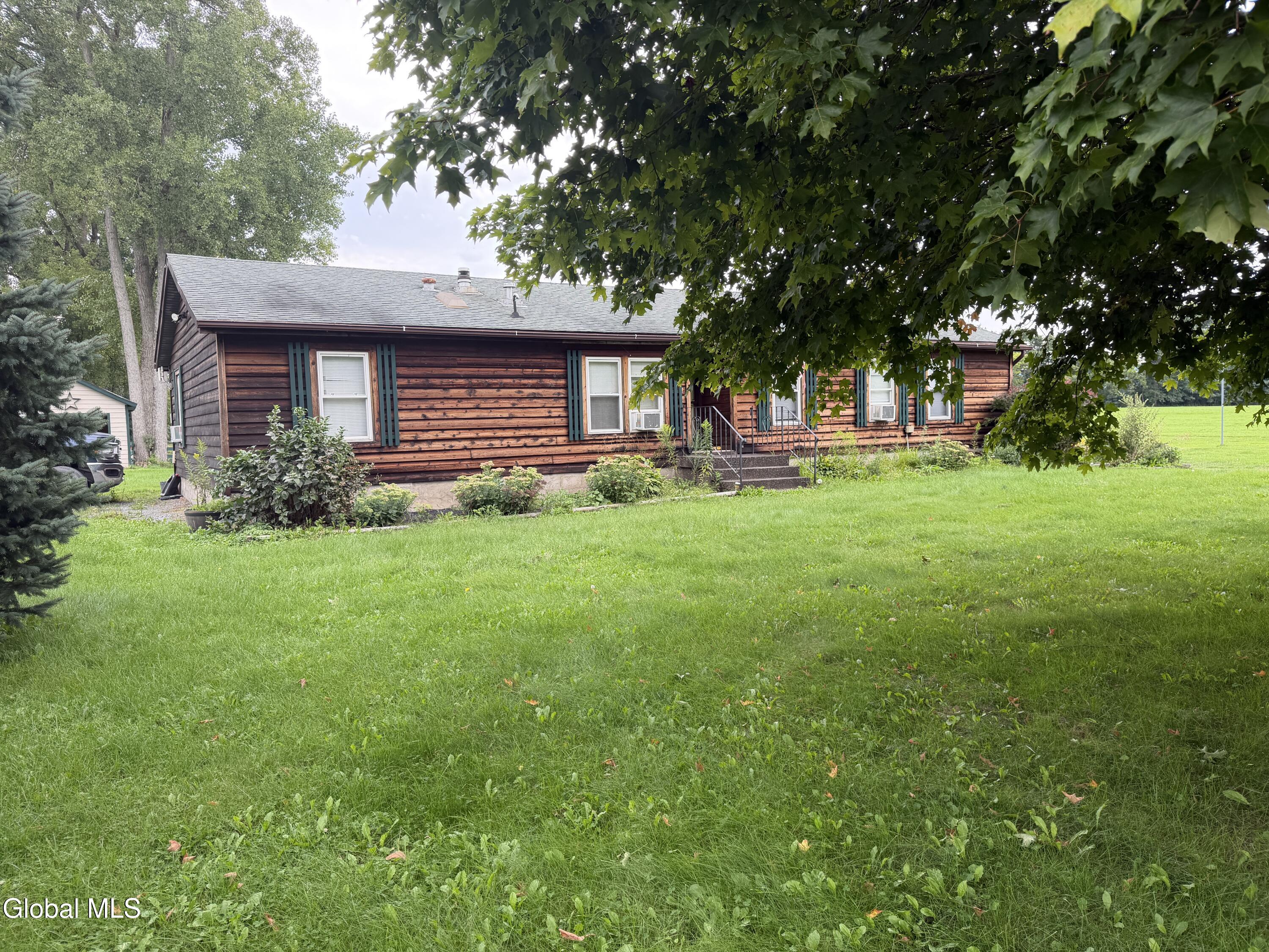 114 Tater Barn Road Cental Bridge NY 12035