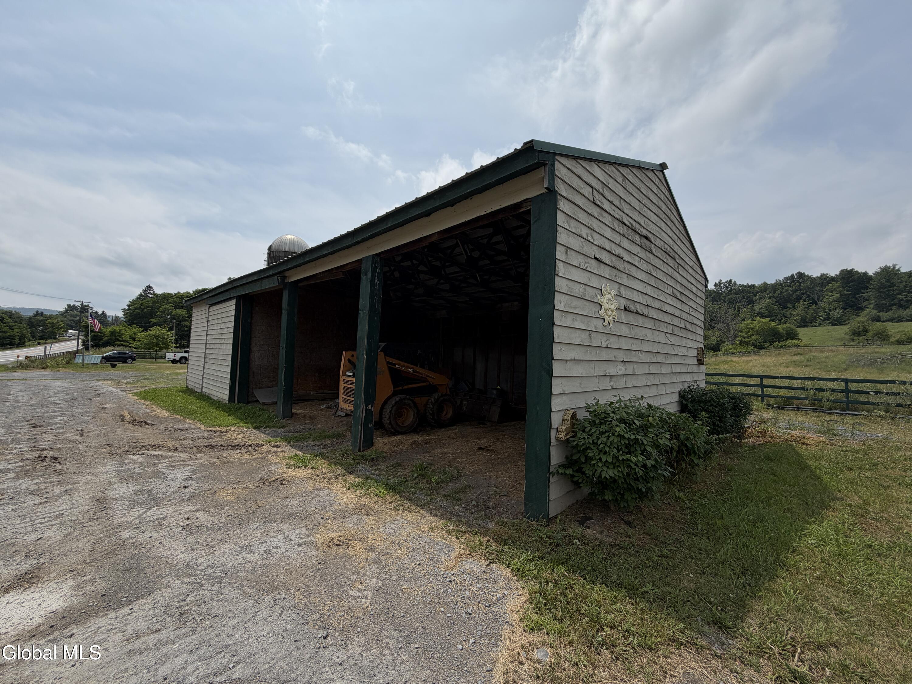 114 Tater Barn Road Cental Bridge NY 12035