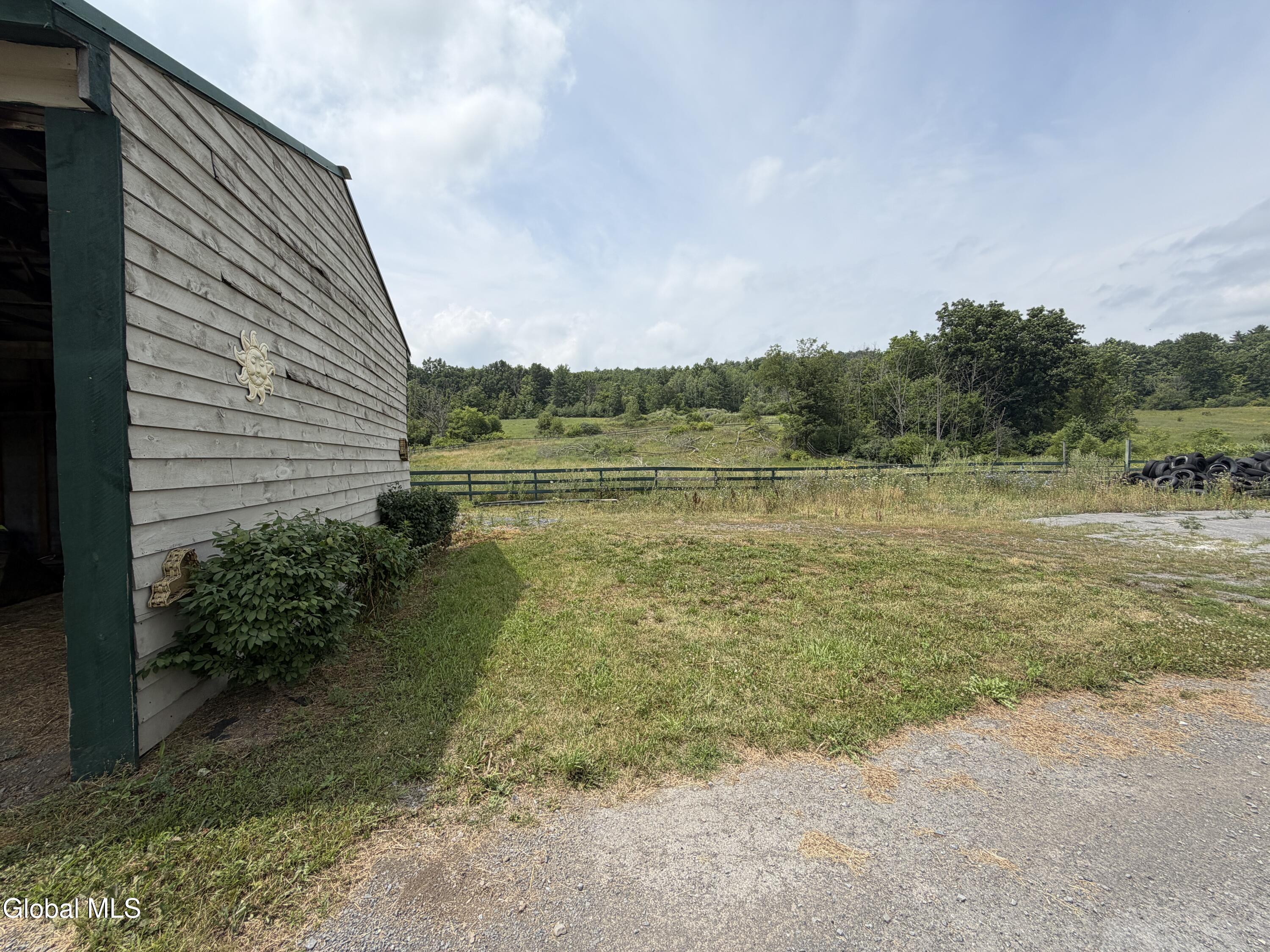 114 Tater Barn Road Cental Bridge NY 12035