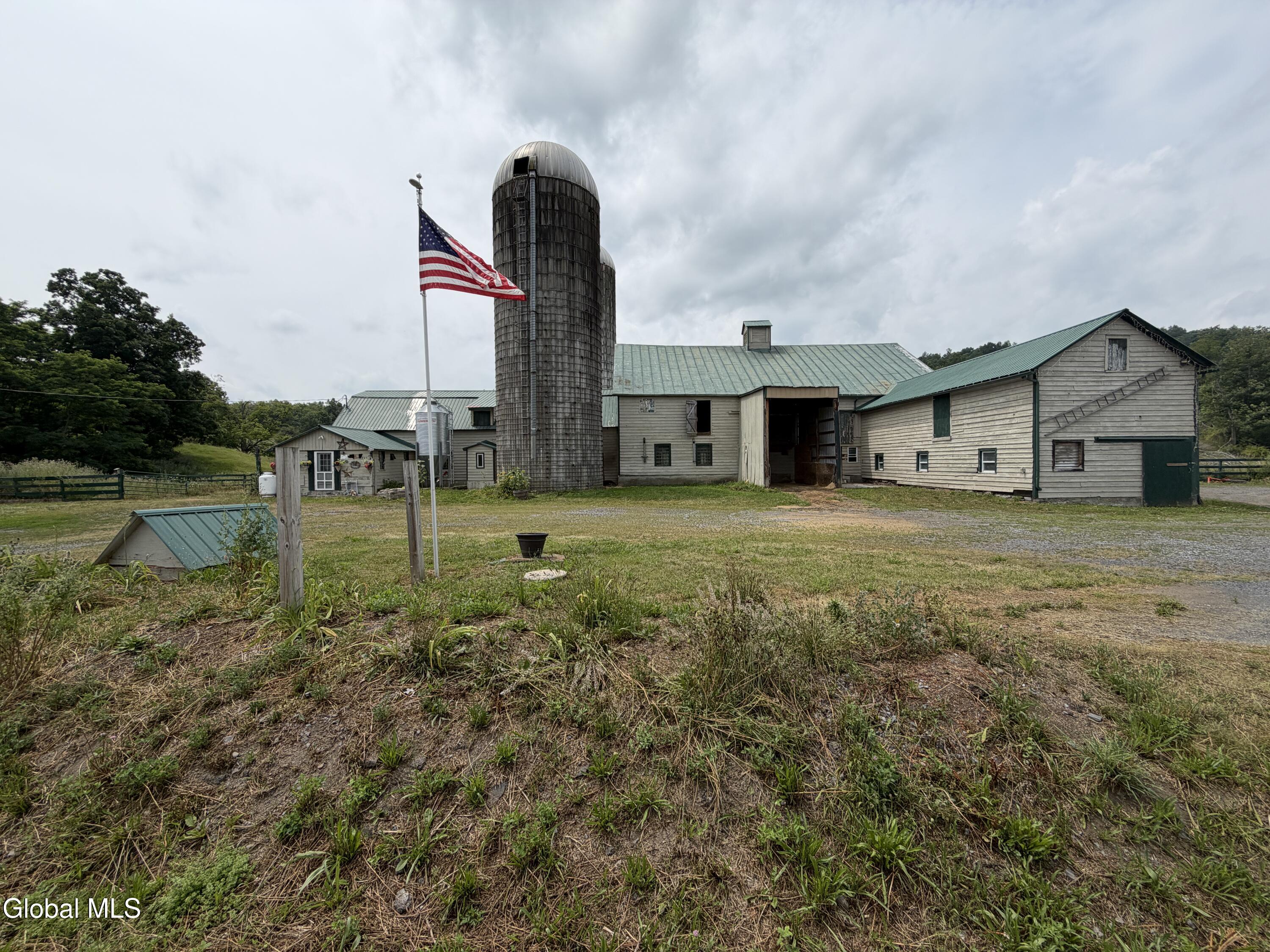 114 Tater Barn Road Cental Bridge NY 12035