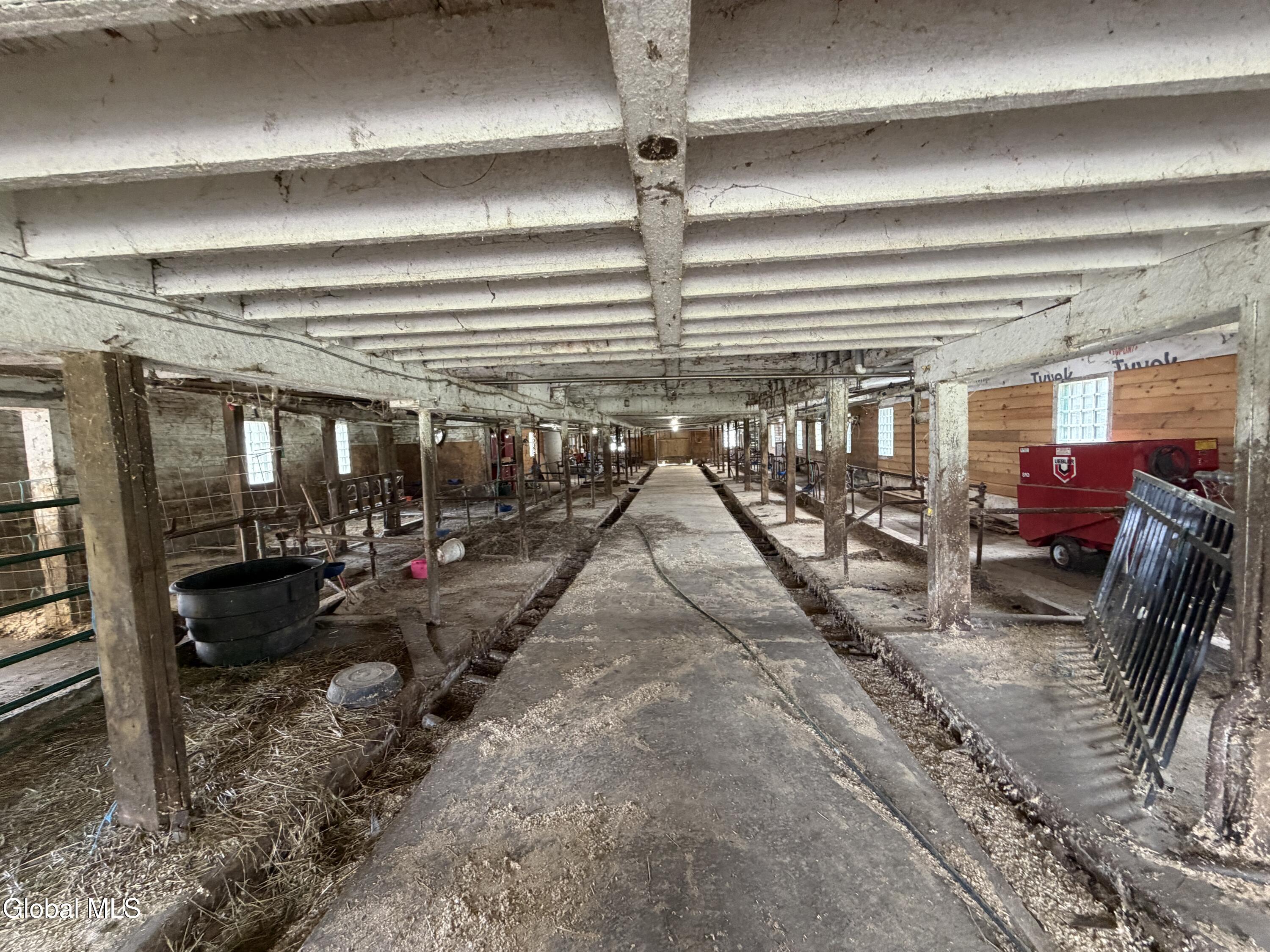 114 Tater Barn Road Cental Bridge NY 12035
