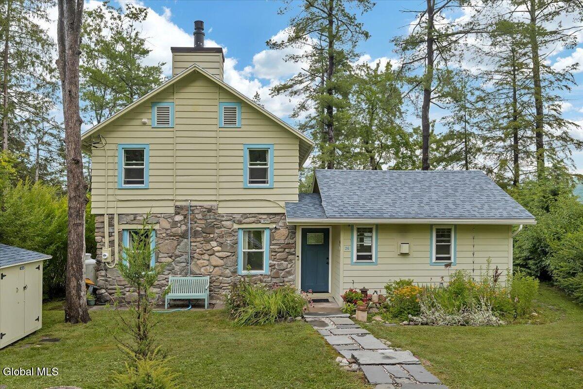 26 Stone Camp Way Sand Lake NY 12018