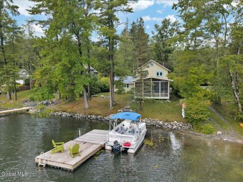 26 Stone Camp Way Sand Lake NY 12018