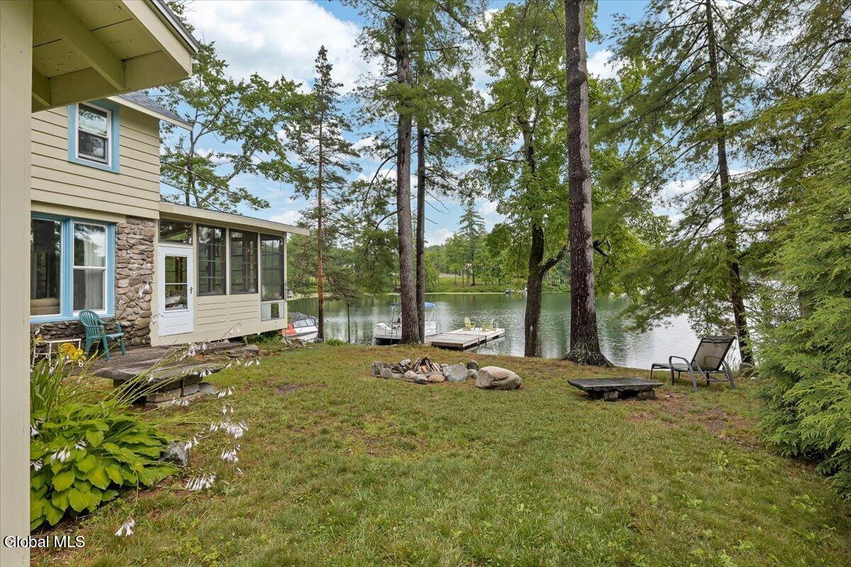 26 Stone Camp Way Sand Lake NY 12018