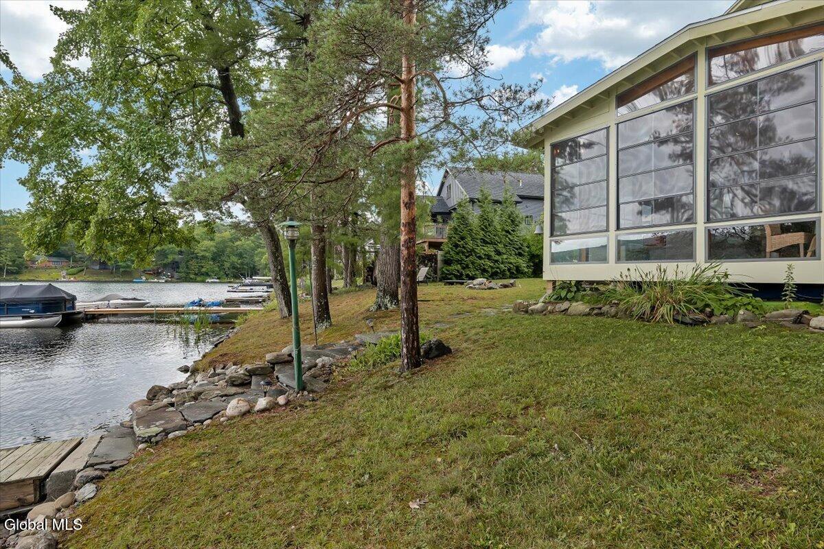 26 Stone Camp Way Sand Lake NY 12018