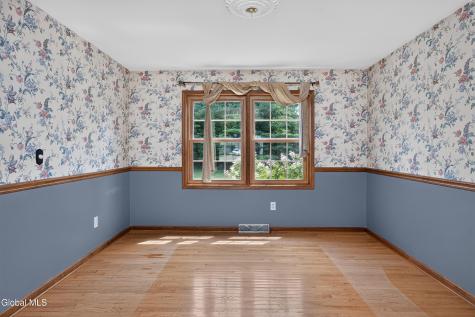 41 Roosevelt Boulevard Cohoes NY 12047