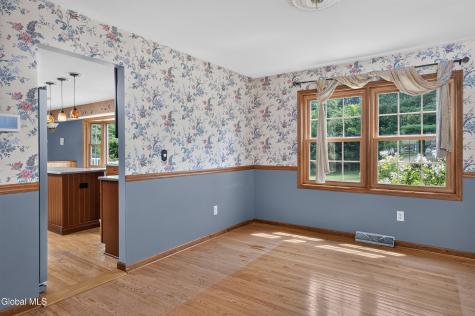 41 Roosevelt Boulevard Cohoes NY 12047