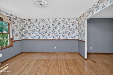 41 Roosevelt Boulevard Cohoes NY 12047