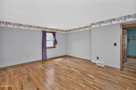 41 Roosevelt Boulevard Cohoes NY 12047
