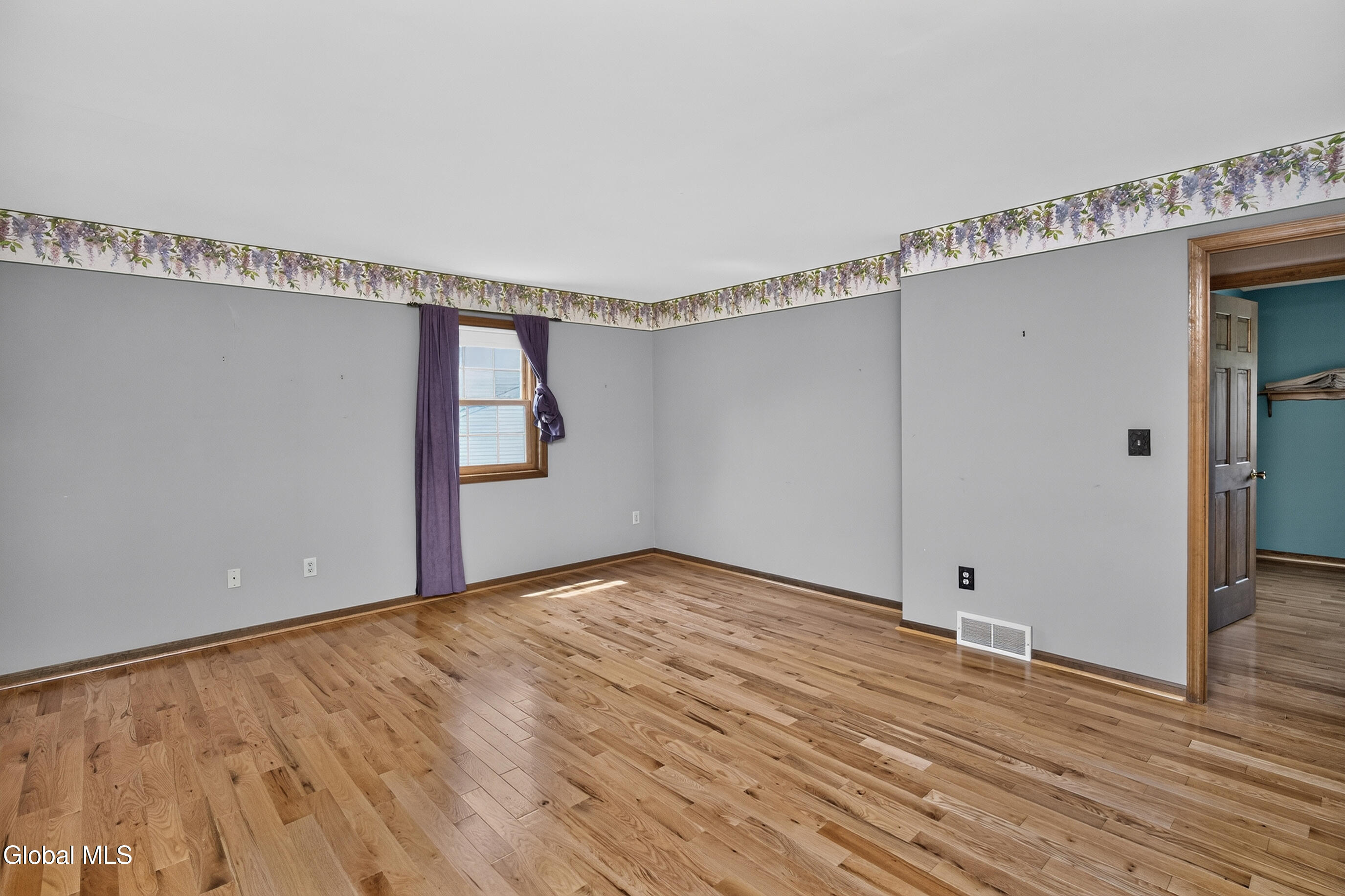 41 Roosevelt Boulevard Cohoes NY 12047