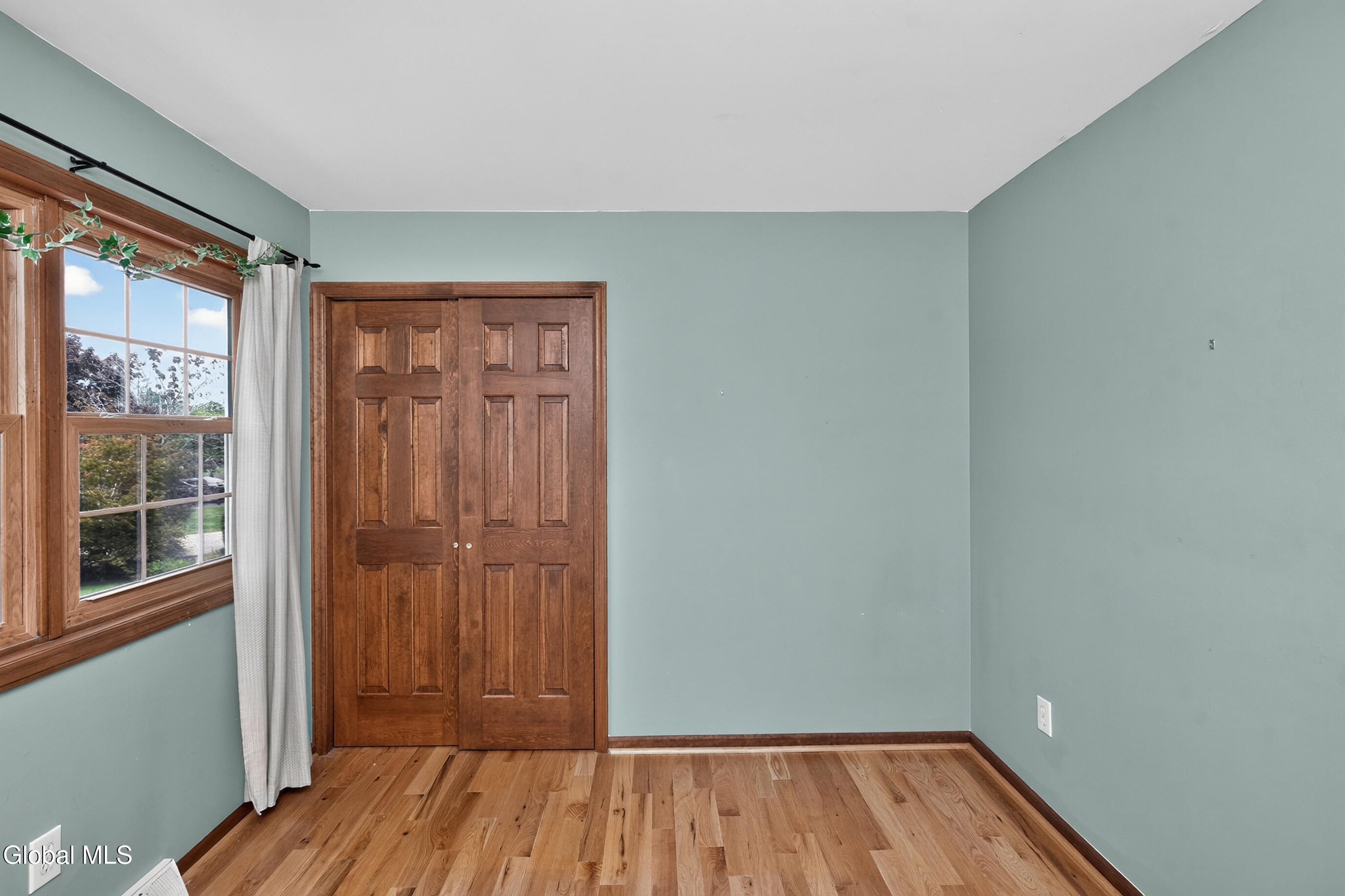 41 Roosevelt Boulevard Cohoes NY 12047