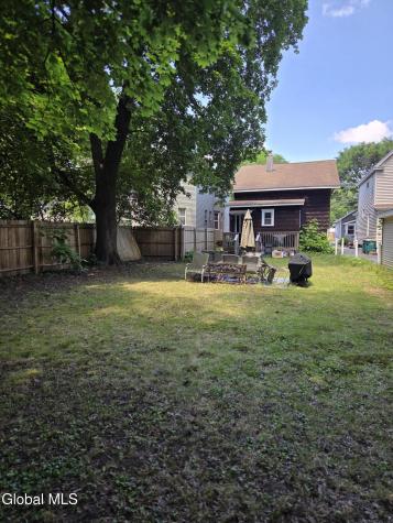 31 Tremont Street Albany NY 12205