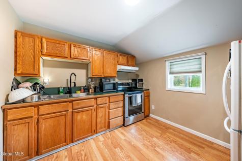 379 Ny-355 Poestenkill NY 12140