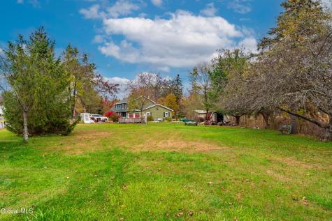 379 Ny-355 Poestenkill NY 12140