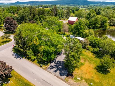 379 Ny-355 Poestenkill NY 12140
