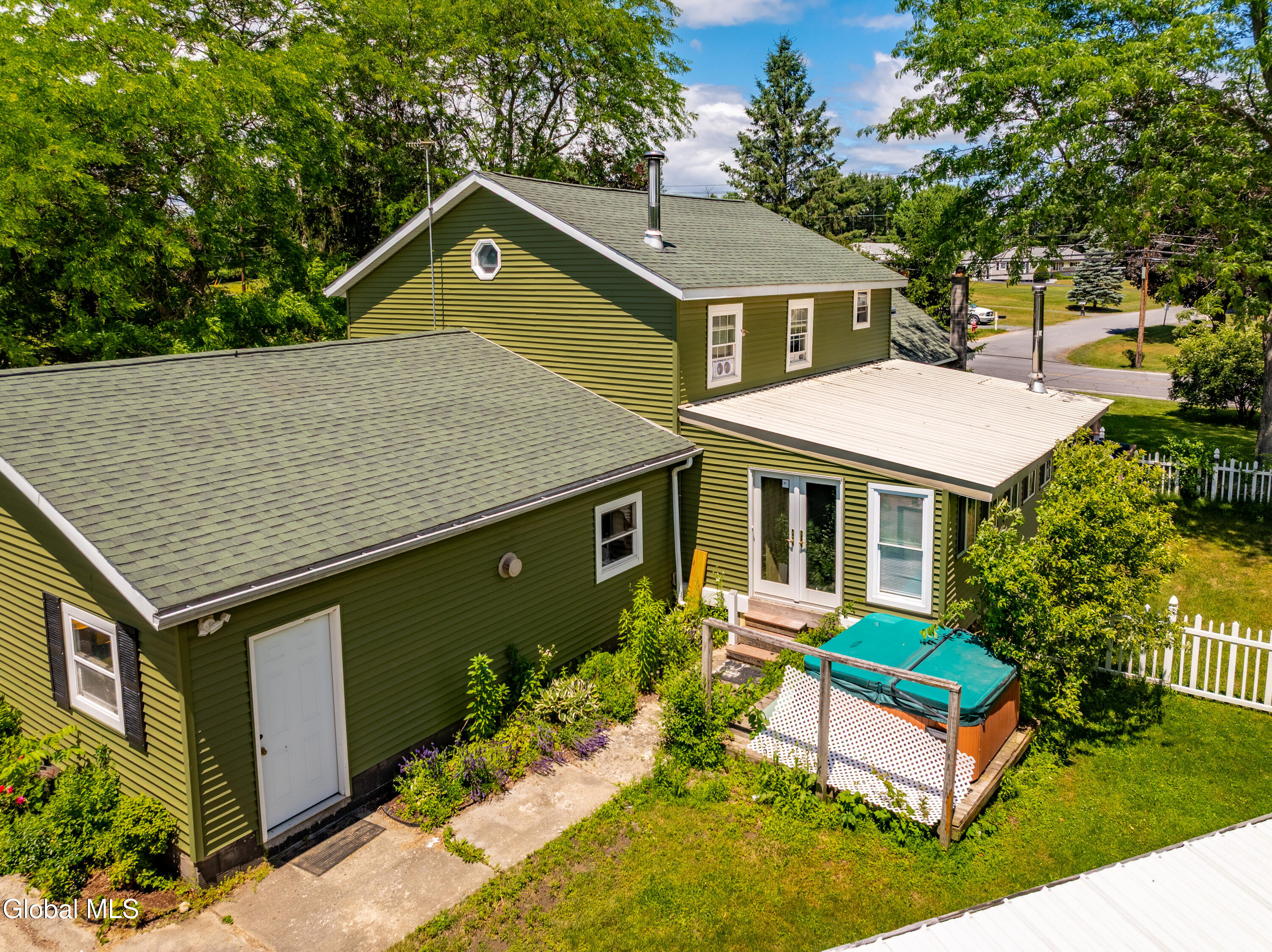 379 Ny-355 Poestenkill NY 12140