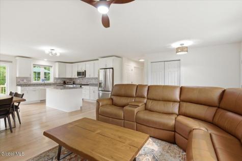 1707 Champagne Drive Castleton On Hudson NY 12033