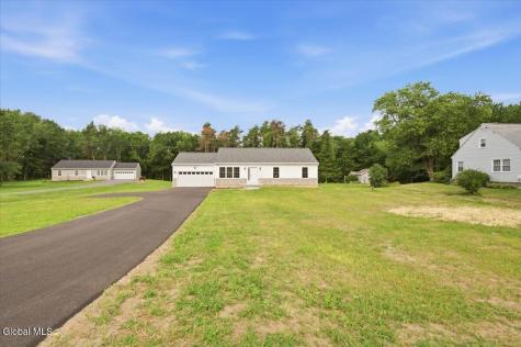 1707 Champagne Drive Castleton On Hudson NY 12033