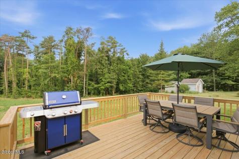 1707 Champagne Drive Castleton On Hudson NY 12033