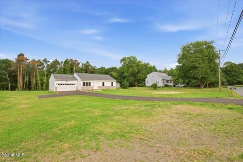 1707 Champagne Drive Castleton On Hudson NY 12033