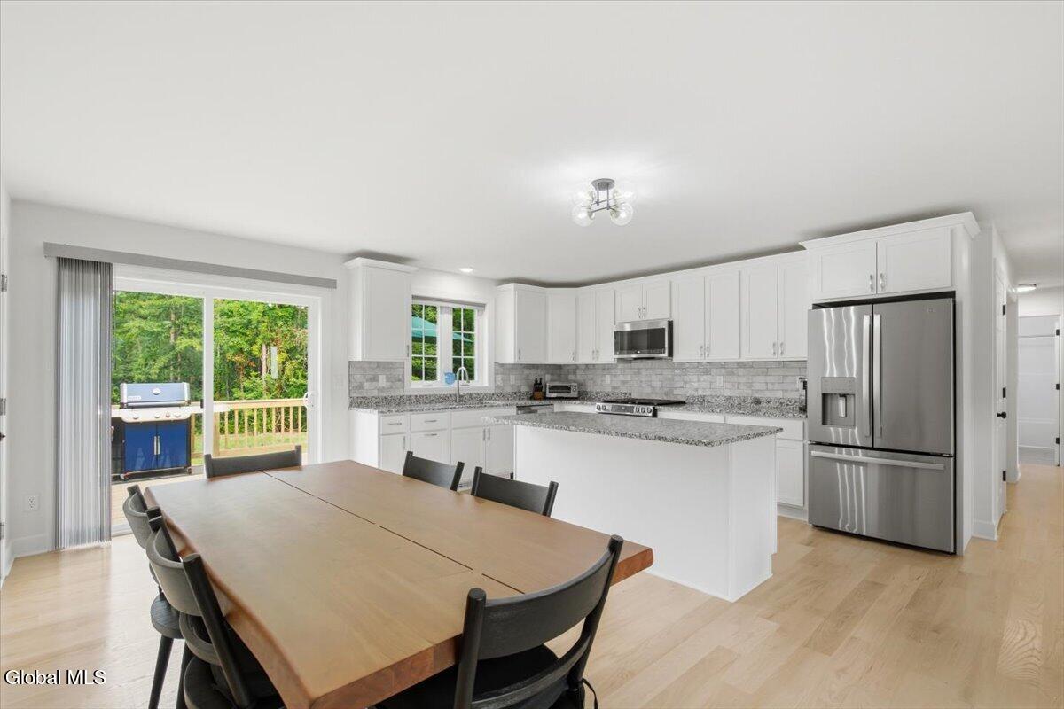 1707 Champagne Drive Castleton On Hudson NY 12033