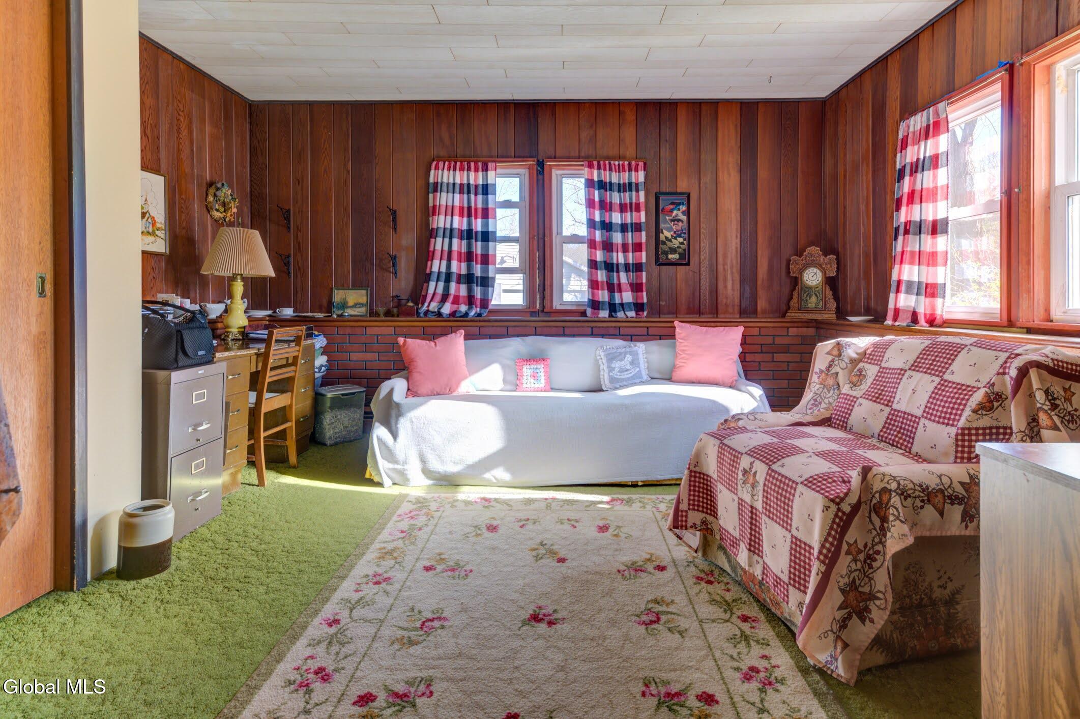 2933 Schoharie Turnpike Delanson NY 12053