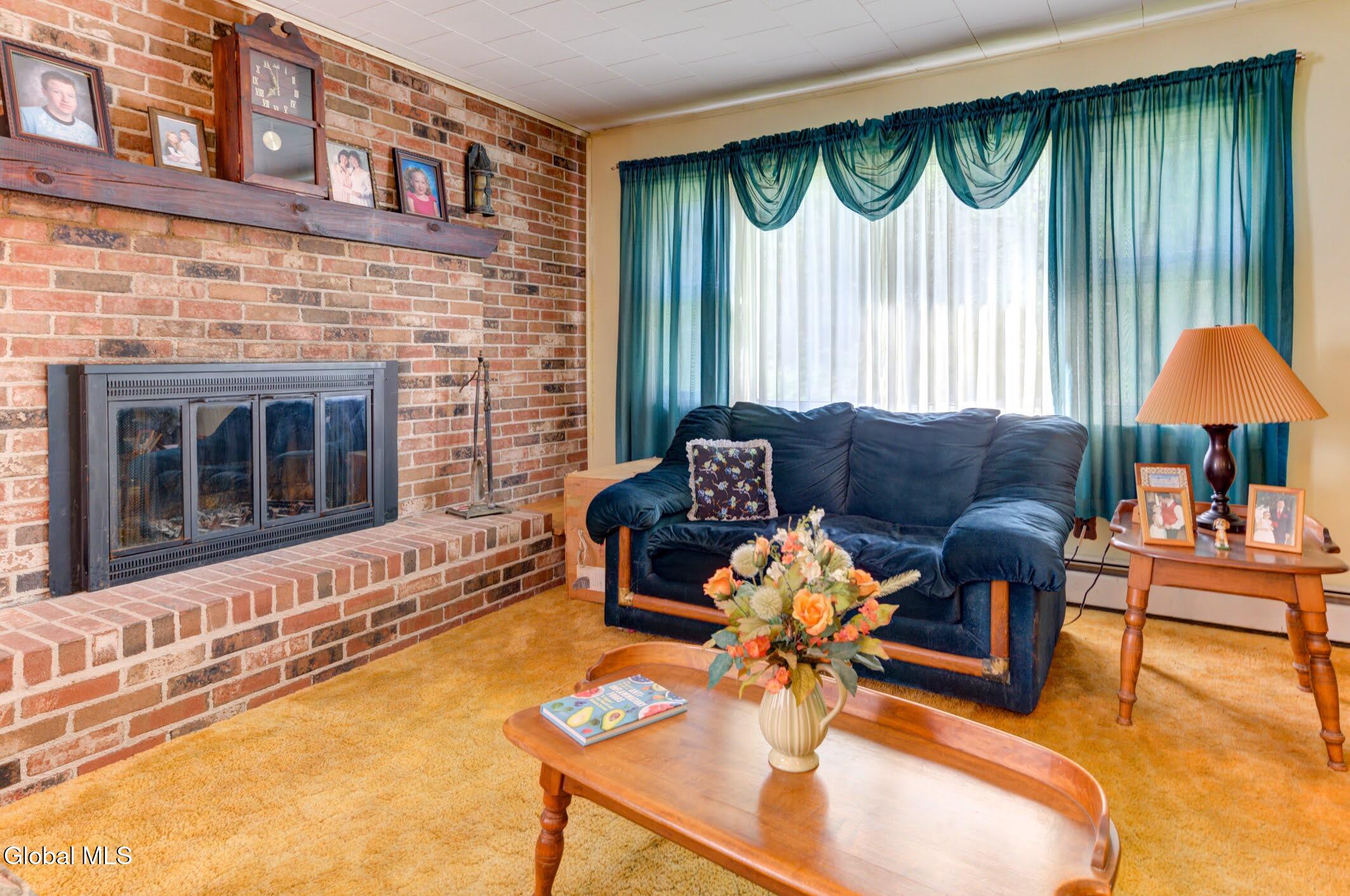 2933 Schoharie Turnpike Delanson NY 12053