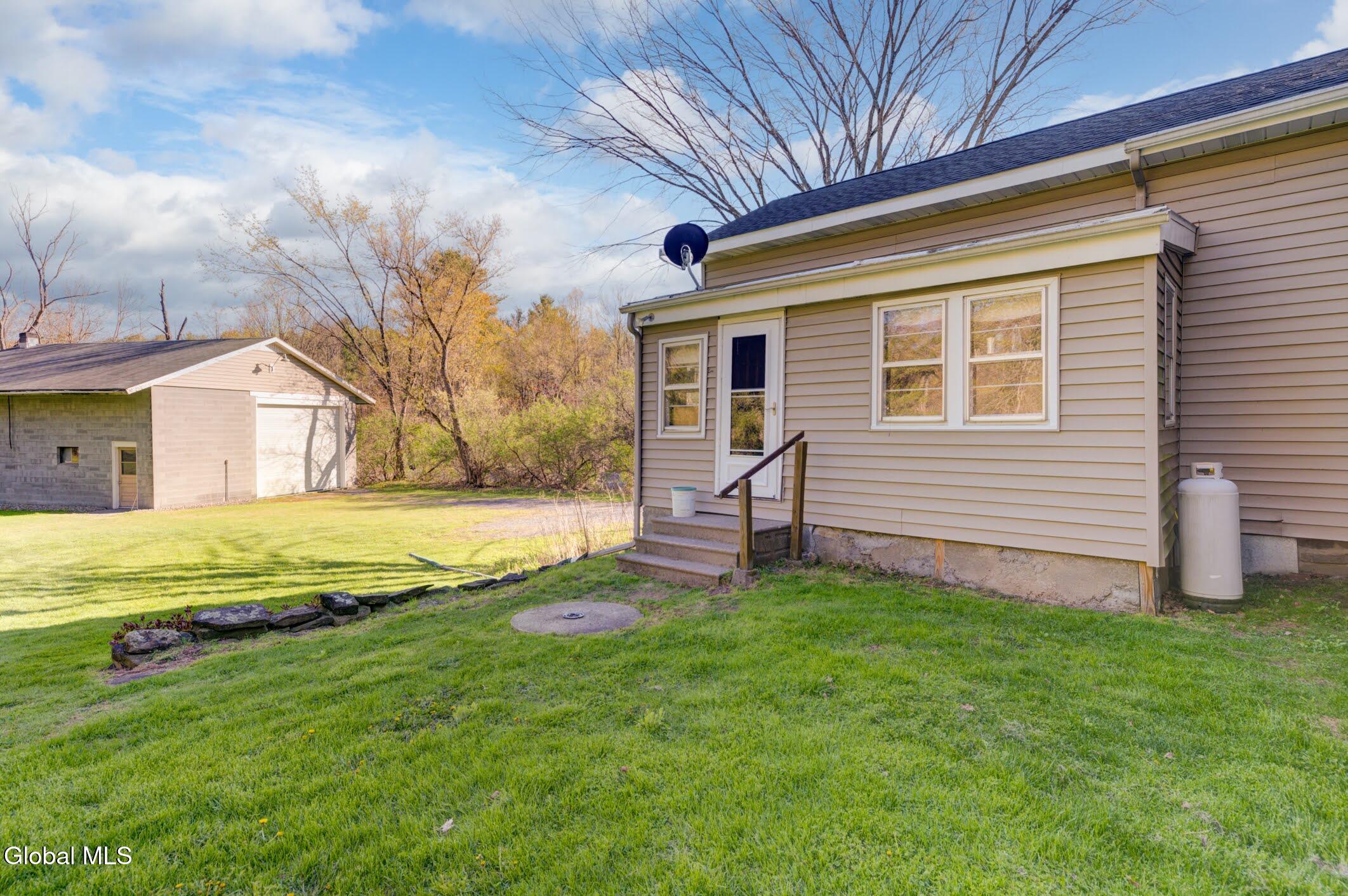 2933 Schoharie Turnpike Delanson NY 12053