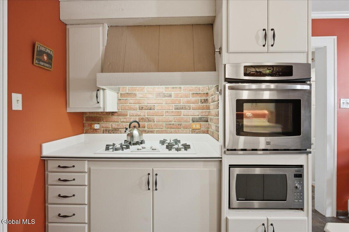 212 Lenox Avenue Albany NY 12208